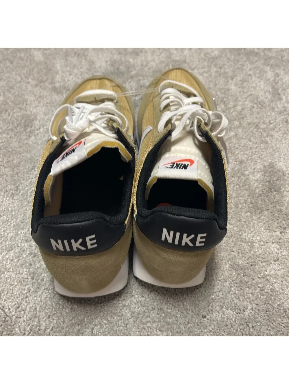 Nike product pair